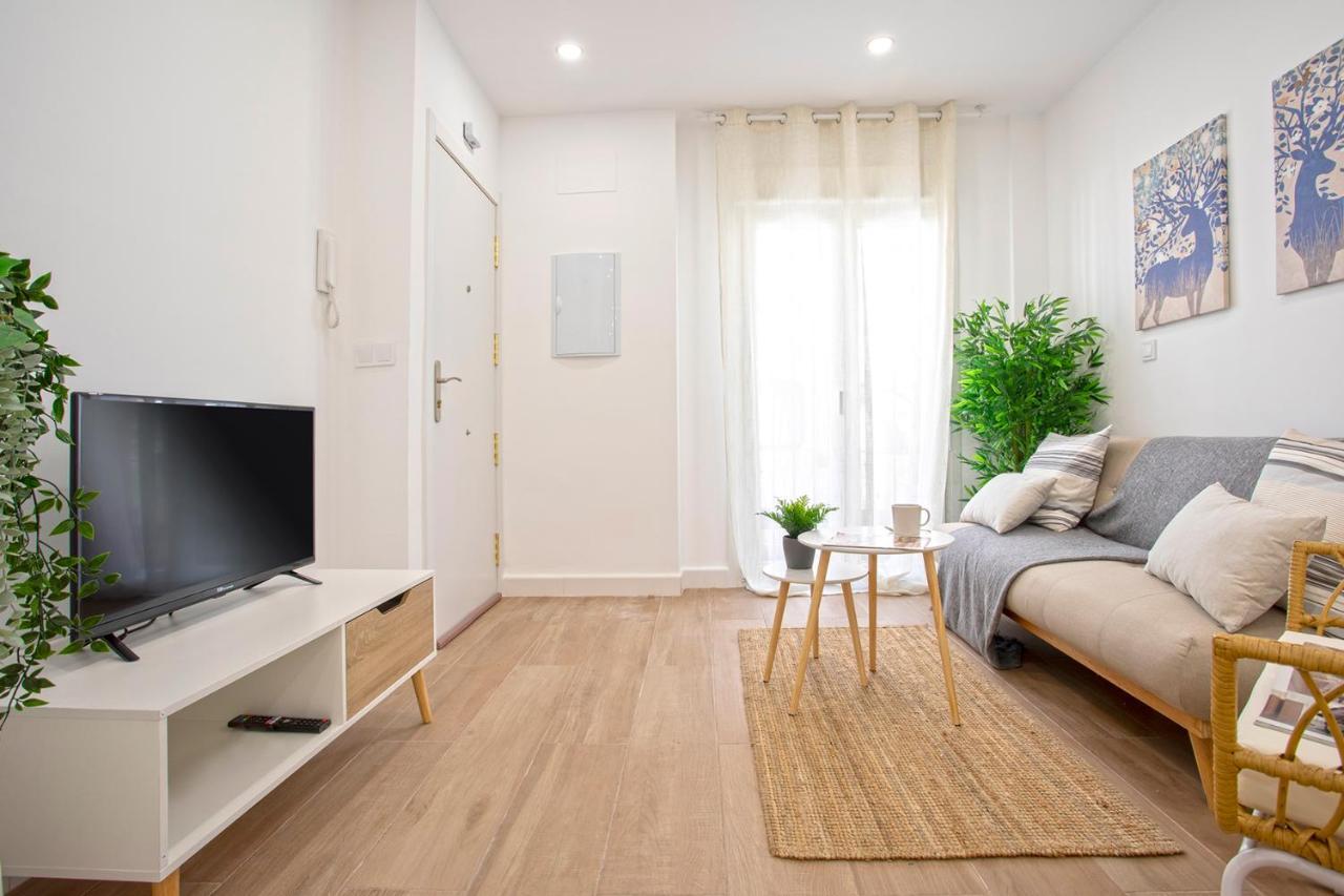 Malgi Apartment - Malaga City Centre Dış mekan fotoğraf